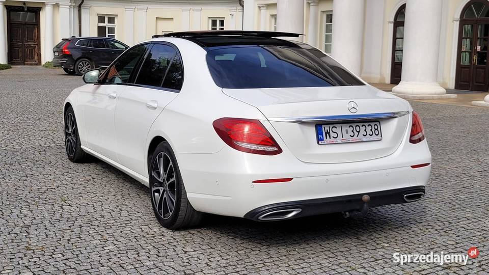 Auto do ślubu wesela przyjęcia z szoferem Siedlce