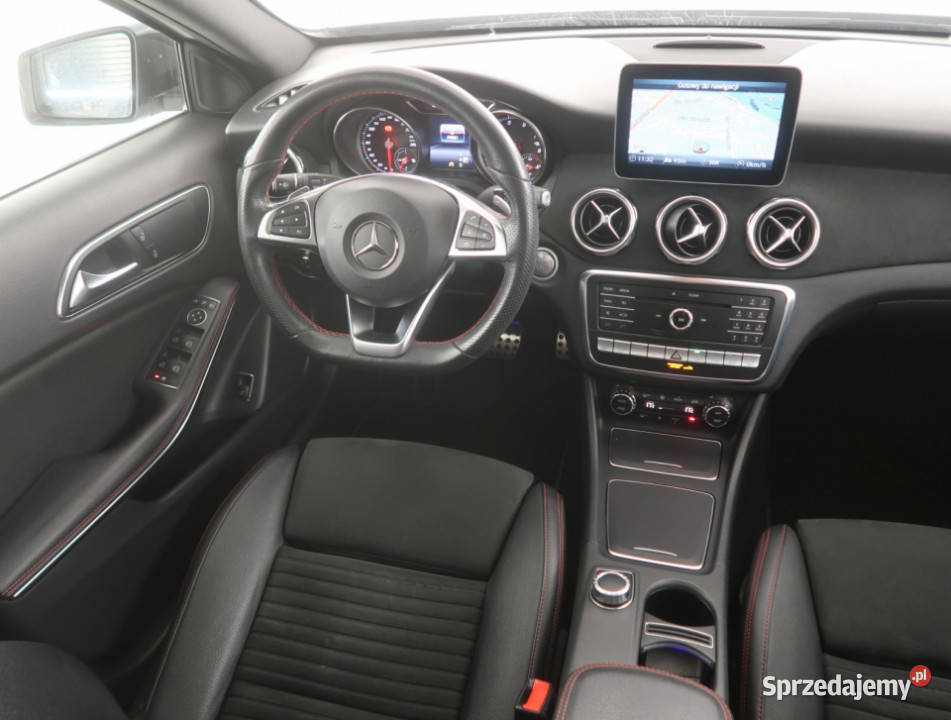 Mercedes GLA GLA 220 4MATIC benzyna dolnośląskie sprzedam