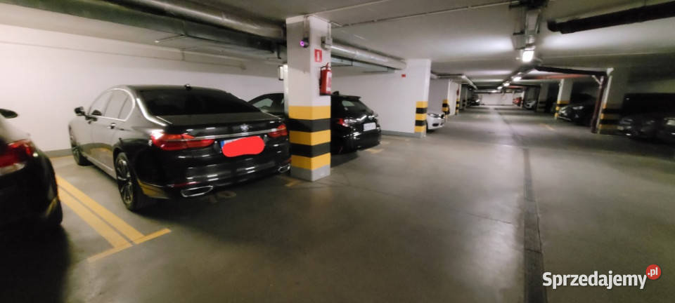 Warszawa Port Praski garażmiejsce parkingowe
