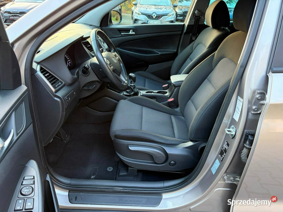 Hyundai Tucson 17 CRDI Kamera Podgrzewane fotele ESP mazowieckie