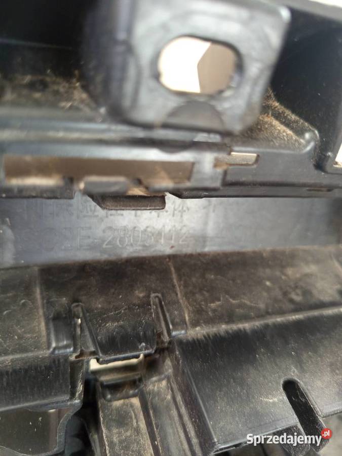Spoiler zderzaka przedniego BYD HAN osobowe Rzeszów sprzedam