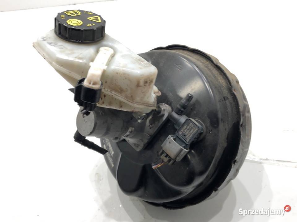 SERWO HAMULCOWE VOLVO V60 I P31400469 Kombi 1018