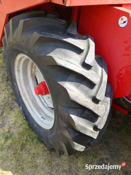 Kombajn zbożowy Massey Ferguson 440 oryginał Skaryszew