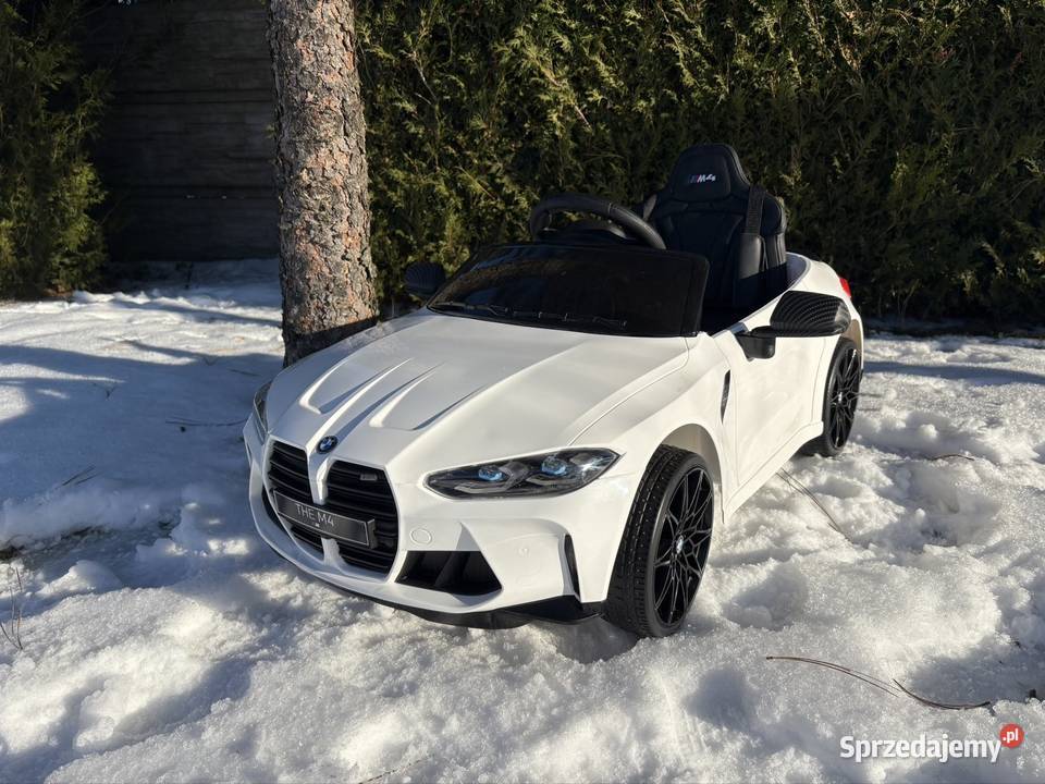 BMW M4 samochód na akumulator nowy elektryczny