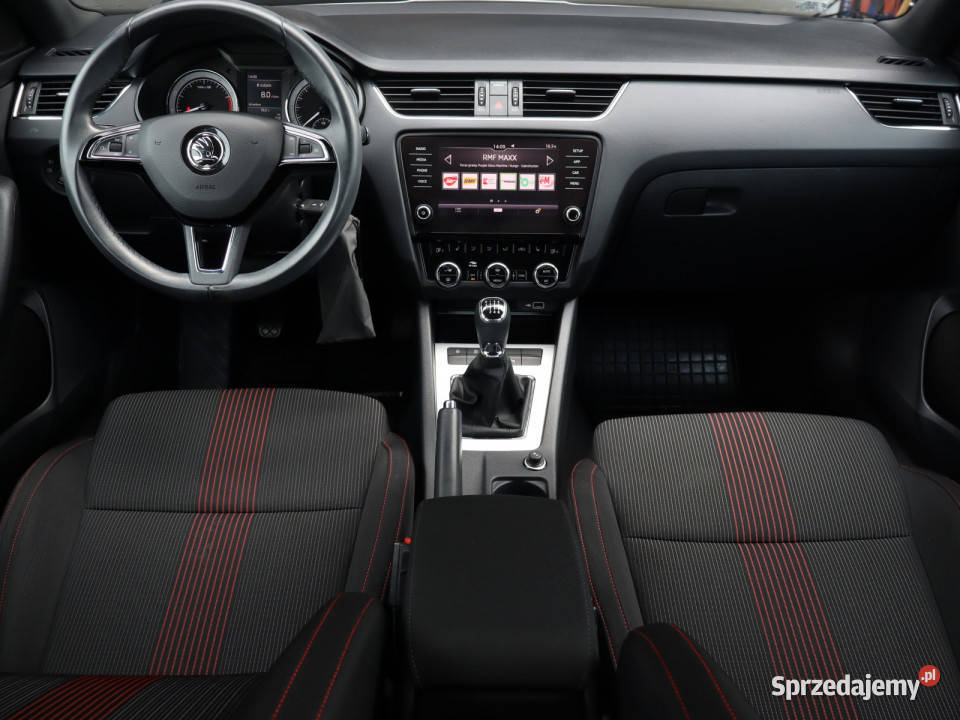 Skoda Octavia 15 TSI relingi dachowe dolnośląskie Bielany Wrocławskie