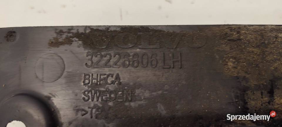 VOLVO XC40 CHLAPACZ LEWY PRZÓD 32226806