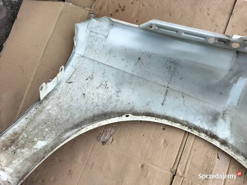 AUDI A6C6 A6 C6 BŁOTNIK LEWY PRZÓD BIAŁY Części samochodowe lubelskie