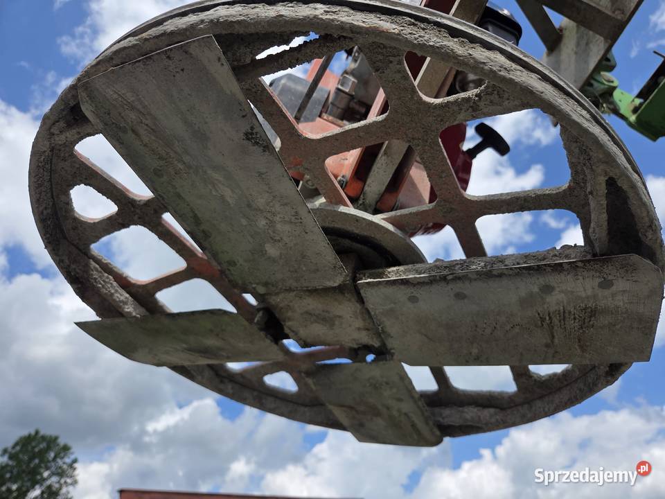 Zacieraczka do betonu atlas Copco brzegówka 60 Namysłów sprzedam