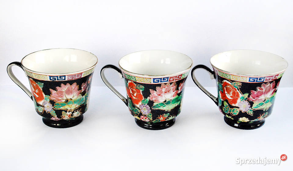 Filiżanki z porcelany 3 sztuki czasy PRLu Łódź