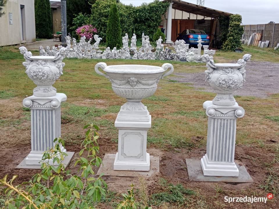 Figury betonowe Biały beton Piękne wykonanie Lubanie