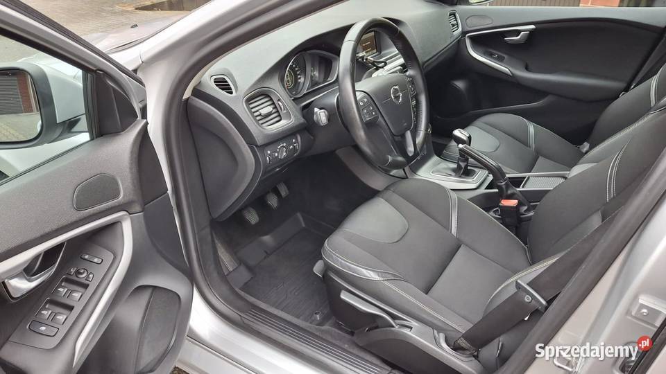 Volvo v40 sprzedam