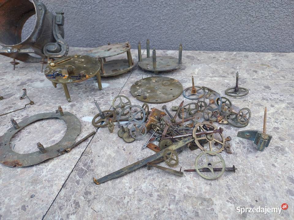 Zestaw części elementy mechanizmu starego zegara sprzedam