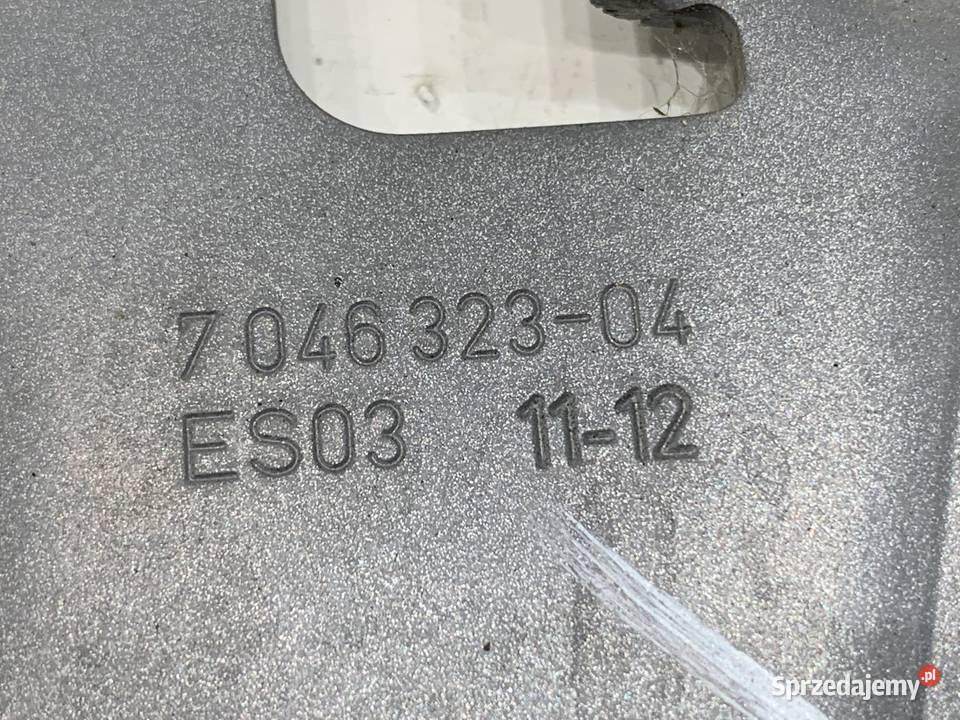 ZAWIAS MASKI LEWY PRZÓD BMW F07 Hatchback 0917