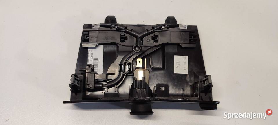 VOLVO XC40 OSŁONA GNIAZDO ZAPALICZKI 31469021