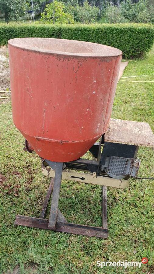 Mieszalnik pasz na mokro Karma i Pasza Licheń Stary