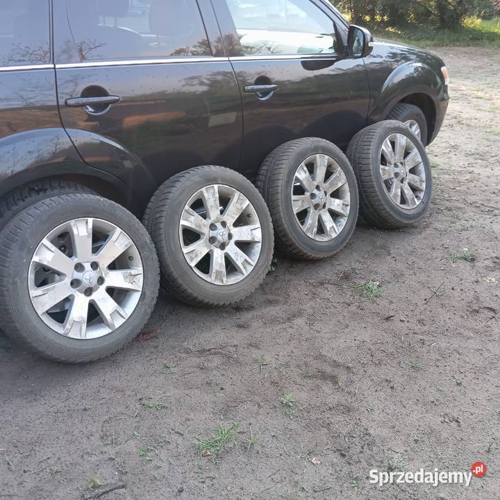 Felgi do Mitsubishi Outlander 18 Puste Łąki