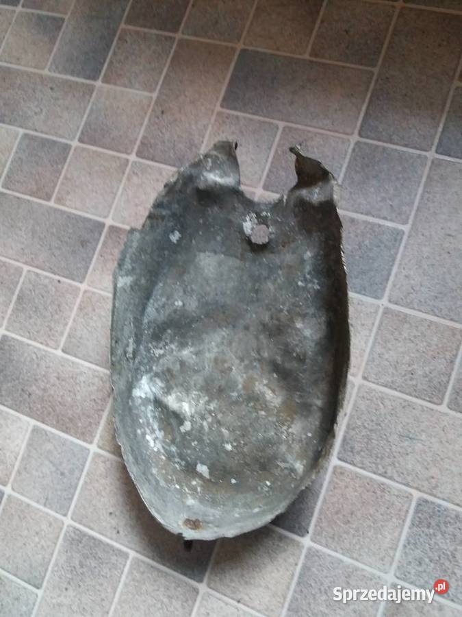 Pokrywa kapa magneta żak Ryś komar Lisew