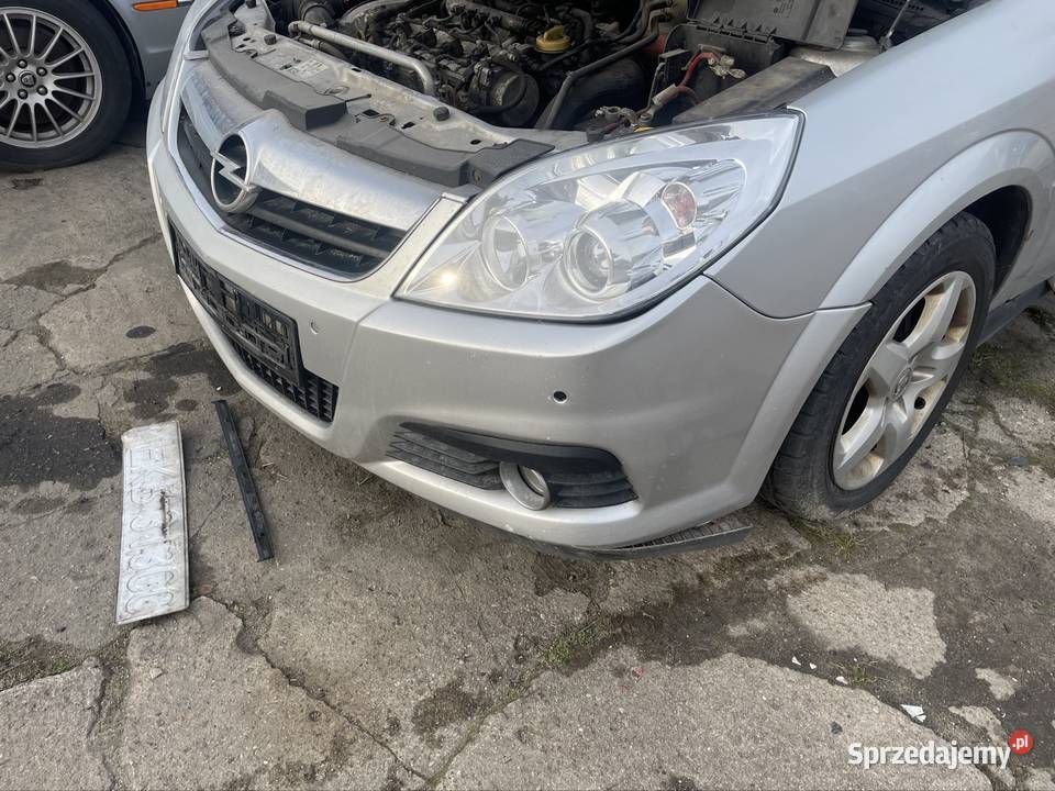 Zderzak przód przedni Z157 Opel Vectra c lift sprzedam