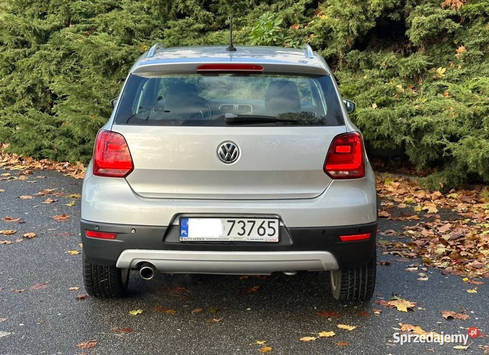 Volkswagen Polo Cross 2016 12 TSI 37 000 Rok produkcji 2016 Kraków
