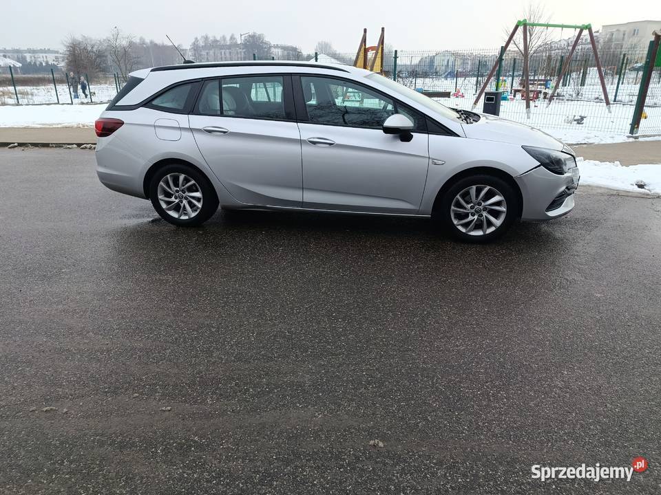 Opel Astra Warszawa
