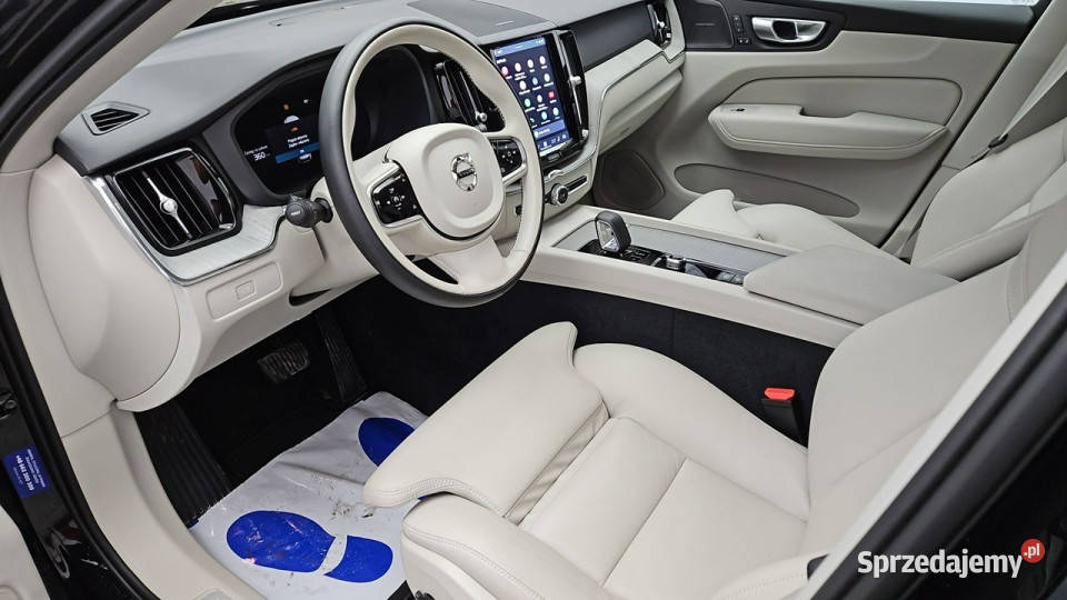 Volvo XC 60 B5 B AWD Plus Dark aut Z Polskiego Warszawa