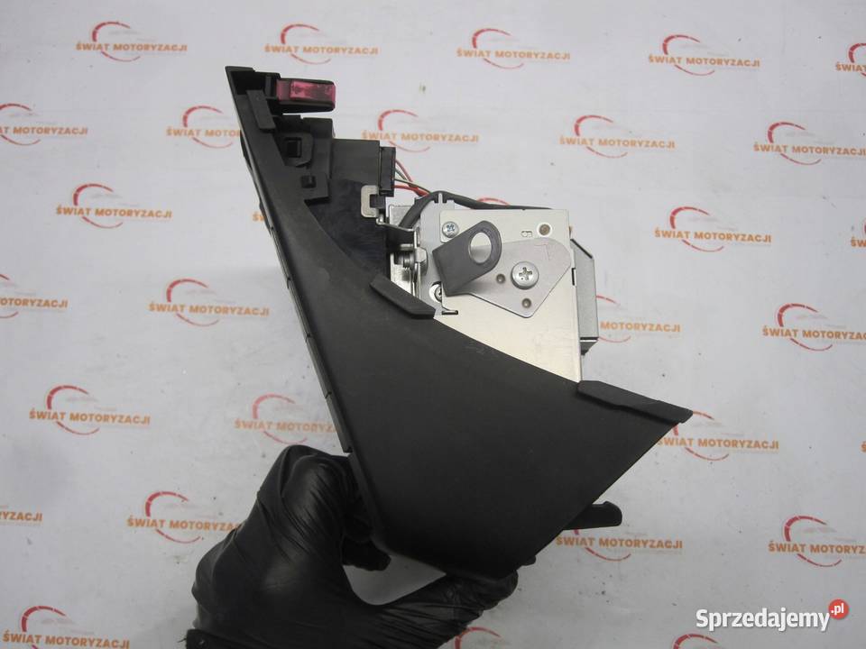 TOYOTA PRIUS II 15 VVTI wyświetlacz nawigacji