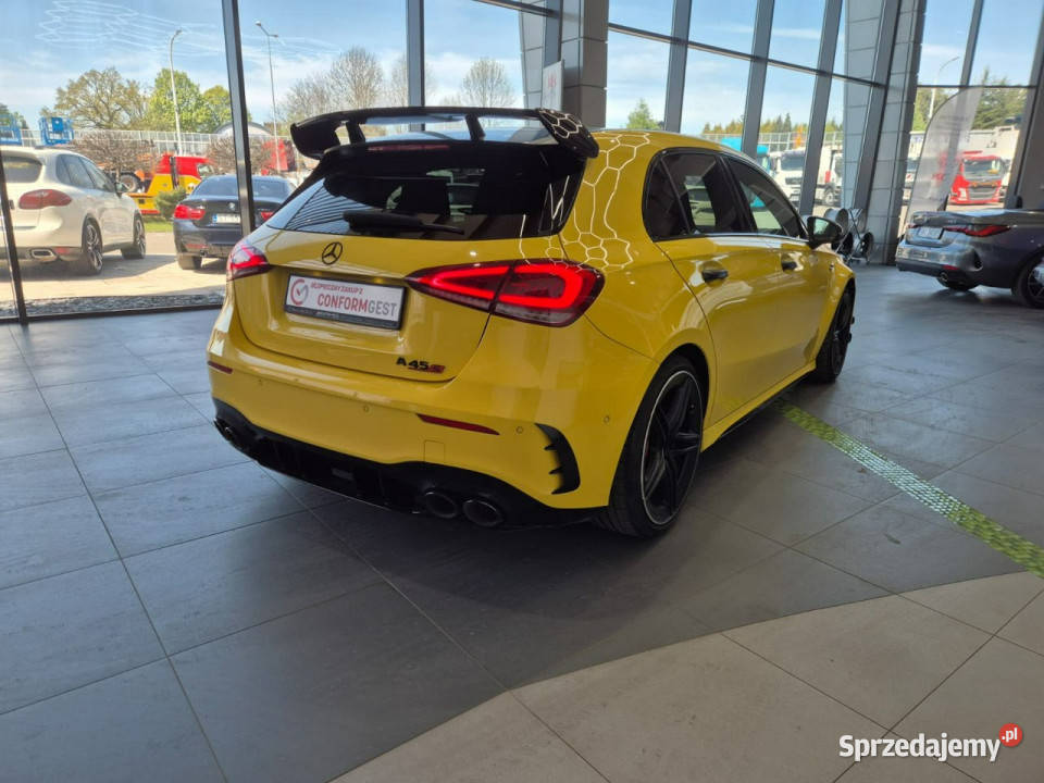 Mercedes A45 AMG MercedesBenz Klasa A AMG 45 S żółty Mercedes-Benz