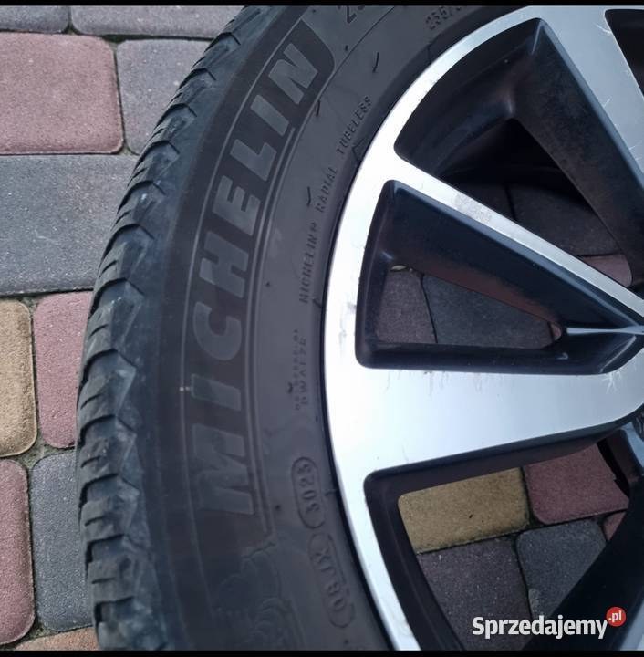 Alufelgi 19 cal z oponami zimowymi i Michelin Trzebiatów sprzedam
