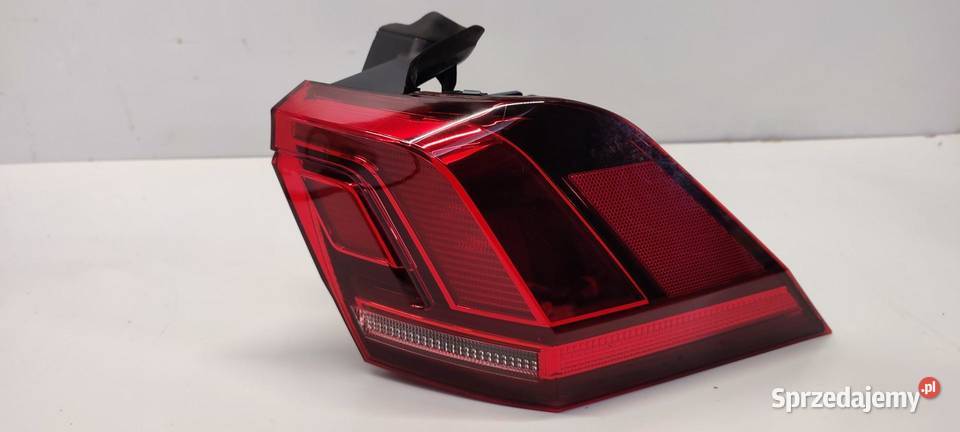 VW TIGUAN II LAMPA PRAWY TYŁ 5NA945096D sprzedam