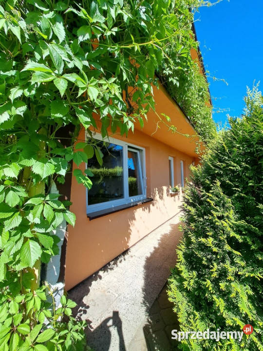 Dom położony w kameralnej i spokojnej okolicy Oświęcim sprzedam