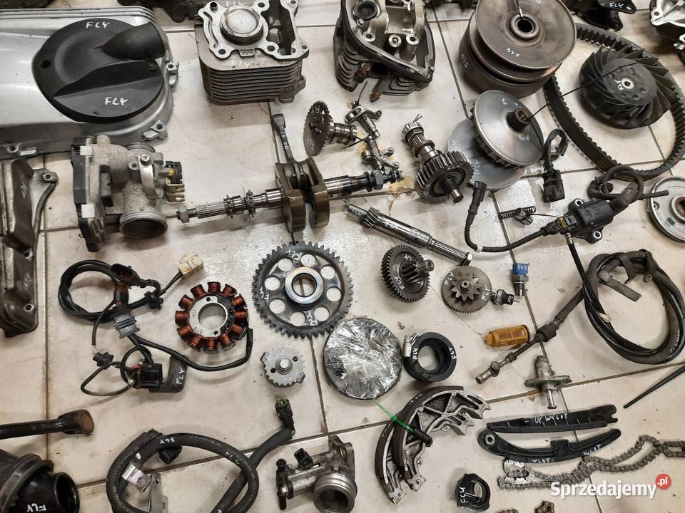 Piaggio FLY 3V silnik części Wał koło cylinder Jelenia Góra sprzedam