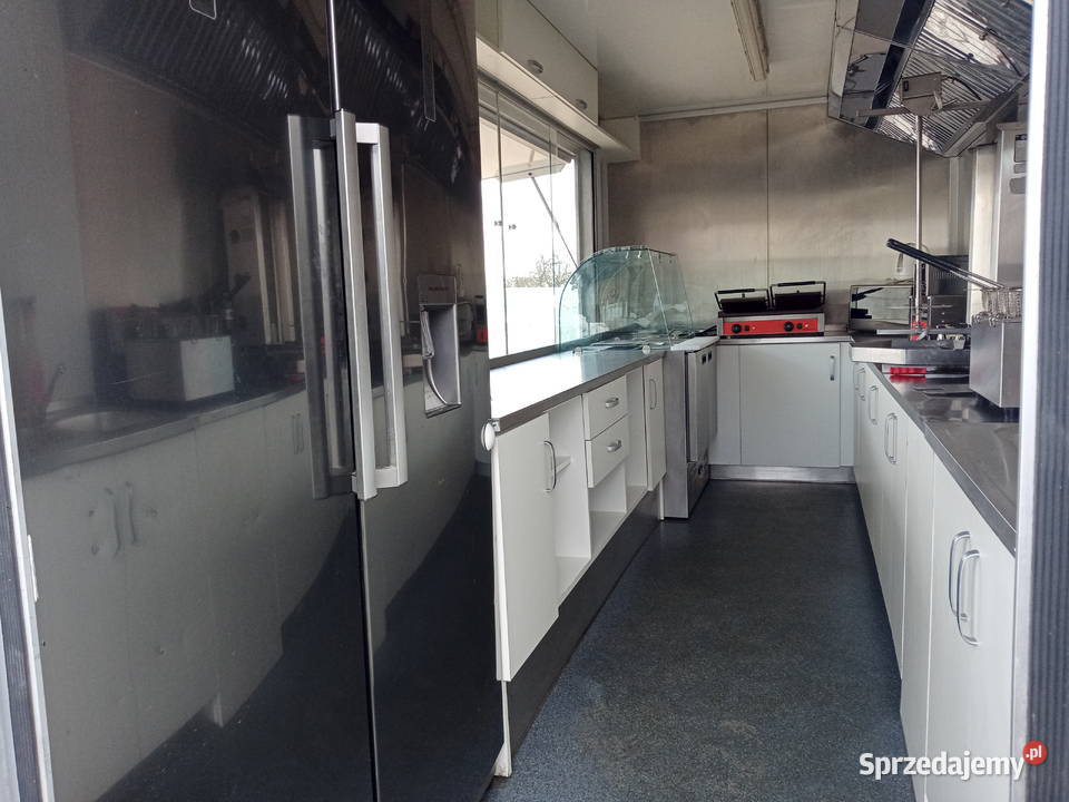 Przyczepa Gastronomiczna Giebułtów sprzedam
