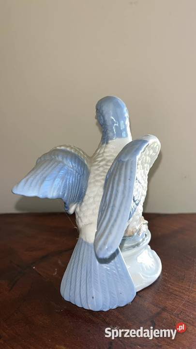 Figurka porcelanowa Piękny Gołąb ptaszek 65 pomorskie