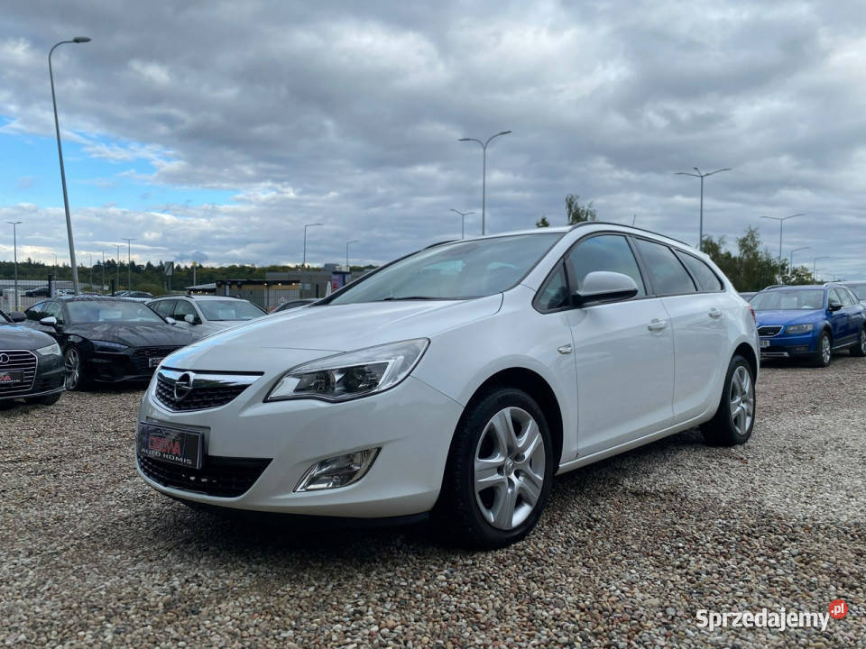 Opel Astra 14 turbo 140 klimatronik podgrzewane elektrochrom. lusterko wst. sprzedam