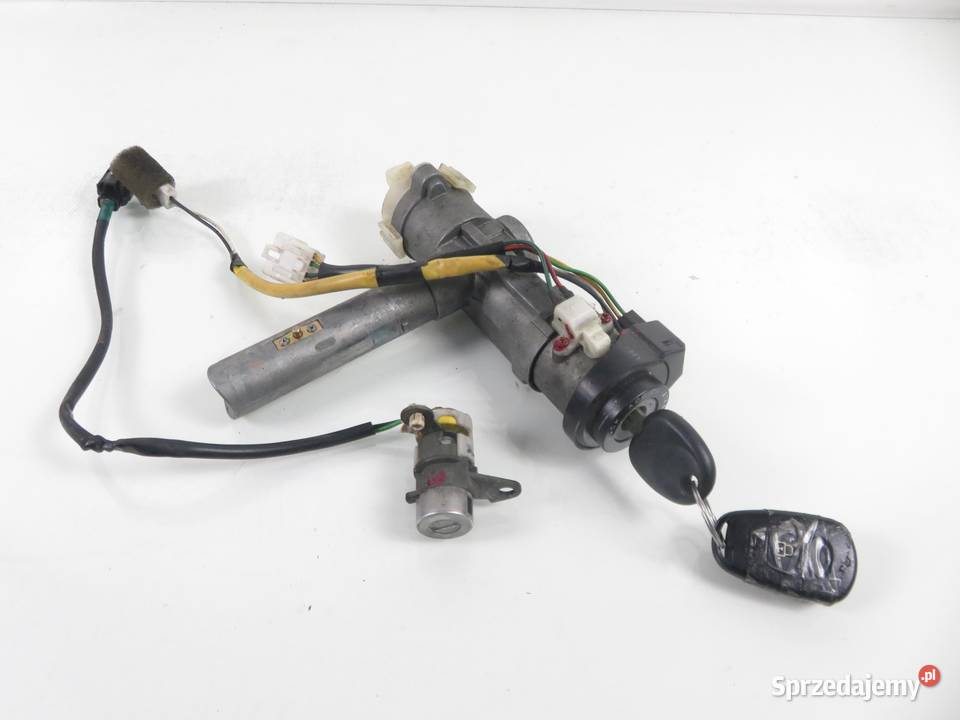 STACYJKA WKŁADKI HYUNDAI TRAJET