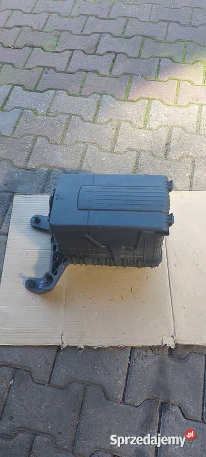 Obudowa akumulatora VW GOLF V AUDI A3 8P