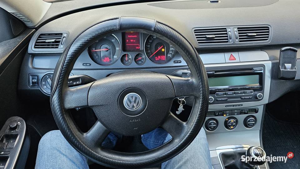 Volkswagen Passat 19TDI 105 2006r Salon 1 REJ Zarszyn