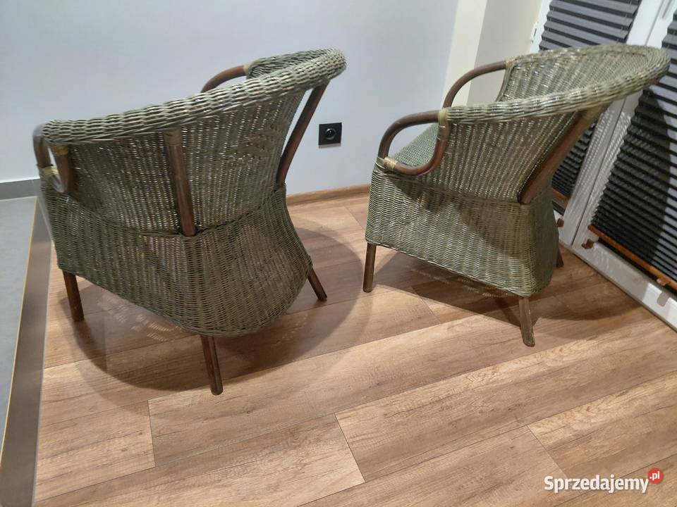 Dwa urocze rattanowe fotele 242 Byczyna