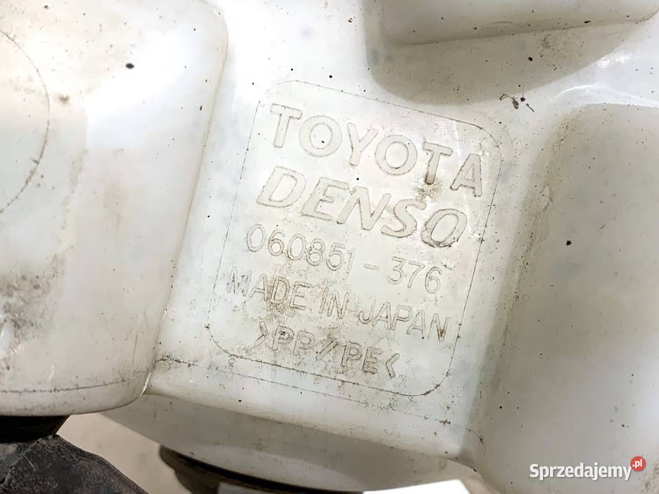 ZBIORNIK SPRYSKIWACZY LEXUS CT Hatchback 18 99 sprzedam