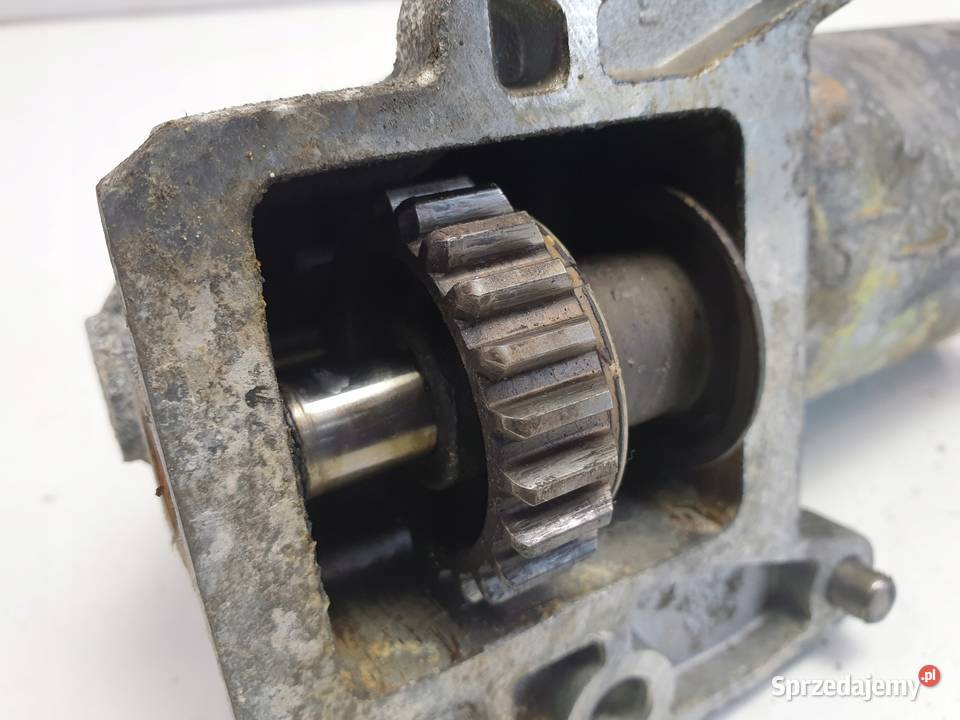 ROZRUSZNIK Jaguar XType 21 V6 ROZRUSZNIK osobowe lubelskie Rudka