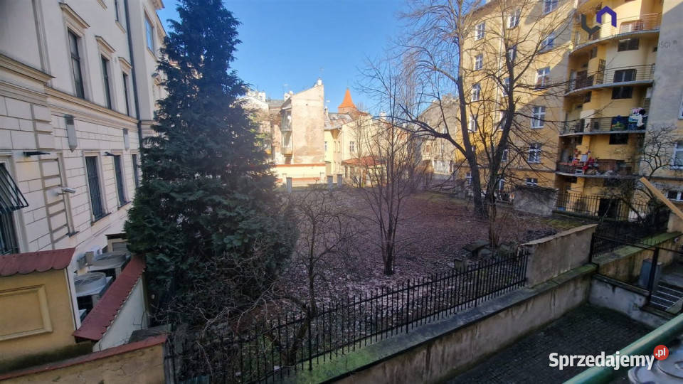Sprzedam mieszkanie Kraków 8785m2 3 pokoje