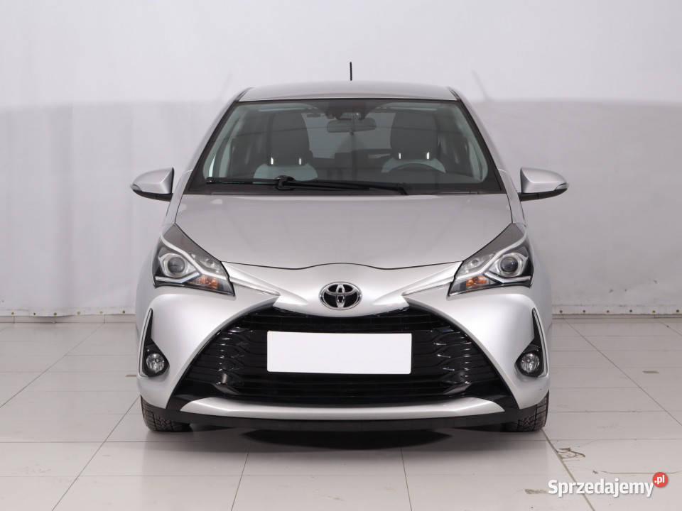 Toyota Yaris 15 Dual VVTi 82KM Piaseczno