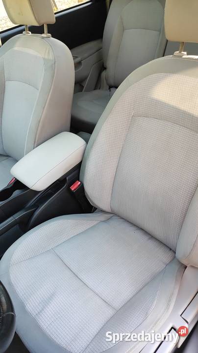 Nissan Qashqai2 20dci 4x4 bogate wyposażenie Lisie Jamy sprzedam
