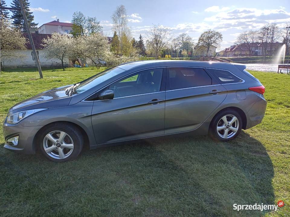 SPRZEDAM HYUNDAI i40 2012 16 GDI 1598cm3 i40 Medyka