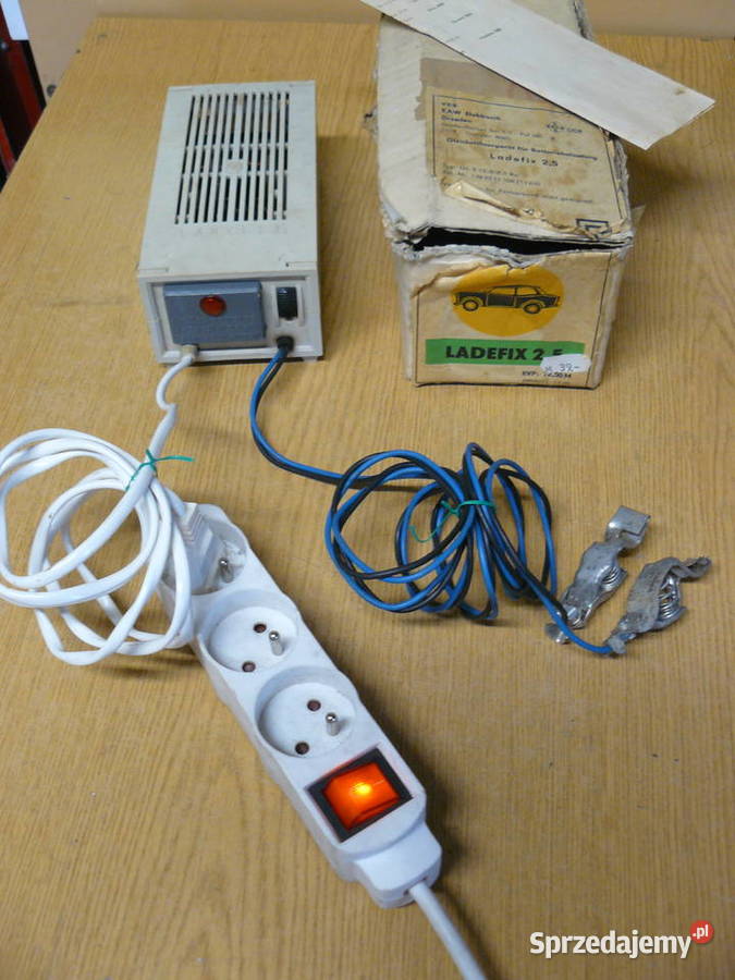 rostownik firmy LADEFIX 25 amp Made in DDR 6V Elektryczne Elektryczne Nowa Sól