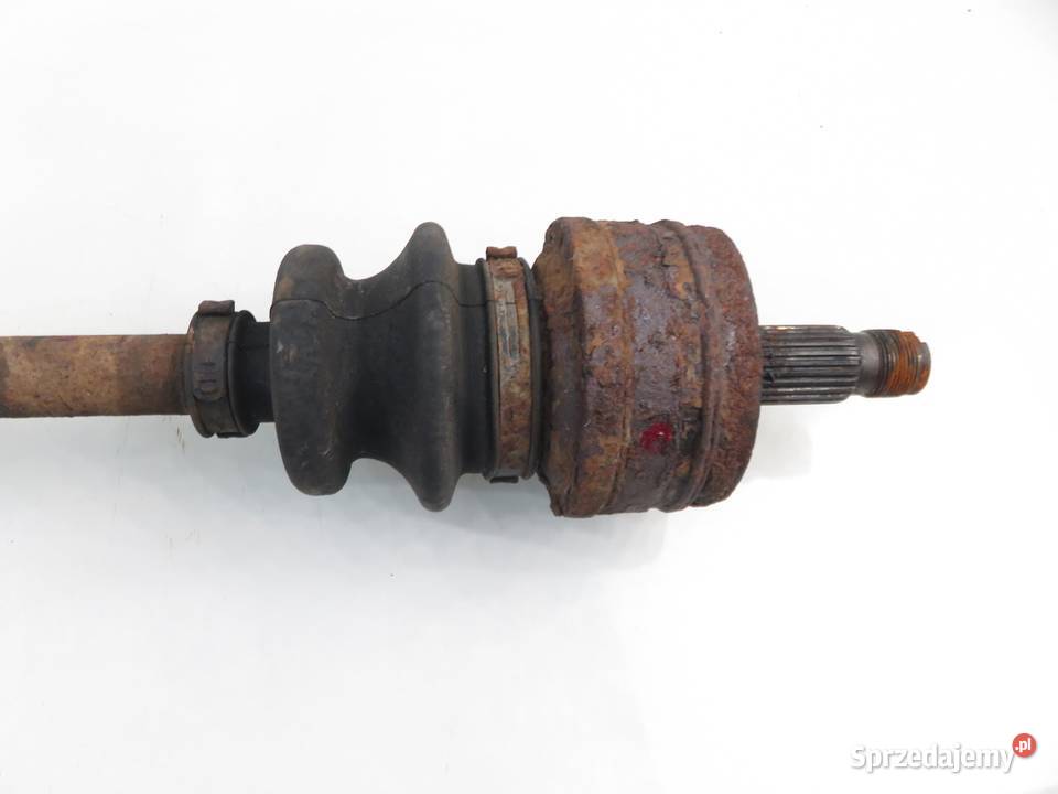 PÓŁOŚ LEWA TYLNA MERCEDES W124 250 D sprzedam