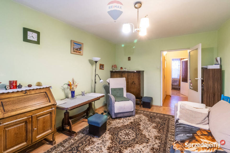 2 pokoje z balkonem centrum Łodzi winda Rok budowy 1979 łódzkie sprzedam