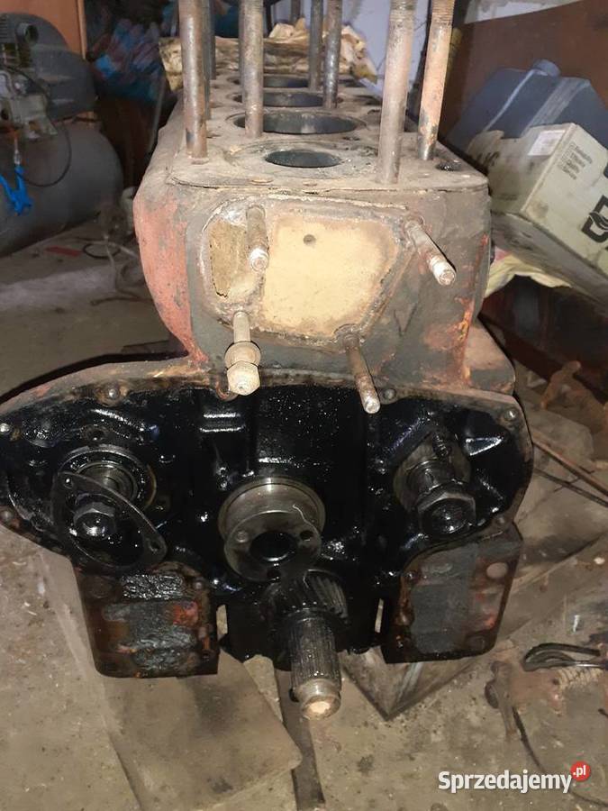 Blok ursus zetor 6 cylindrowu stary typ Hubinek