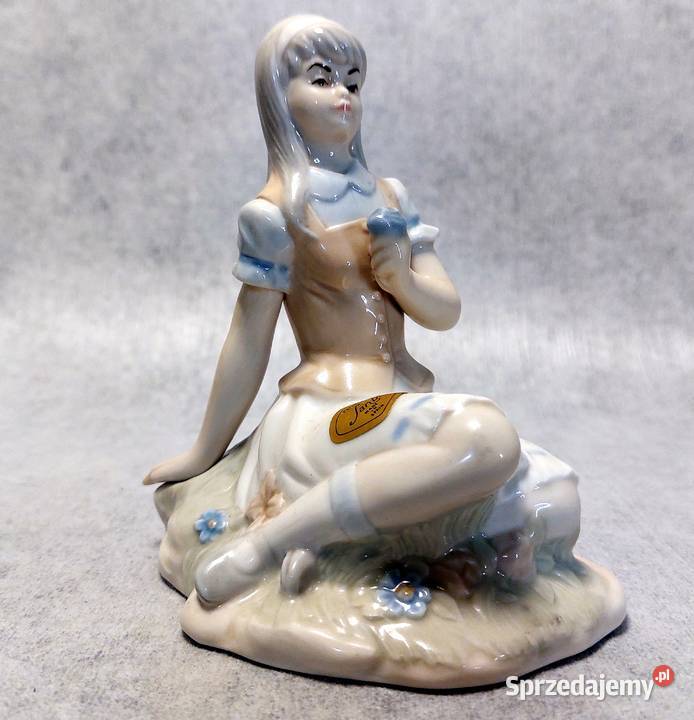 SANBO Porcelanowa figurka Dziewczynka HISZPANIA zachodniopomorskie Koszalin