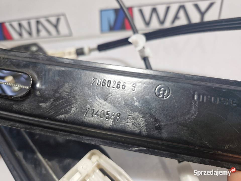 BMW E90 E91 MECHANIZM PODNOŚNIK SZYBY PRAWY